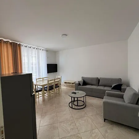 Shores 2 Appartement *